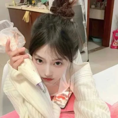 姹紫嫣红碧绿波